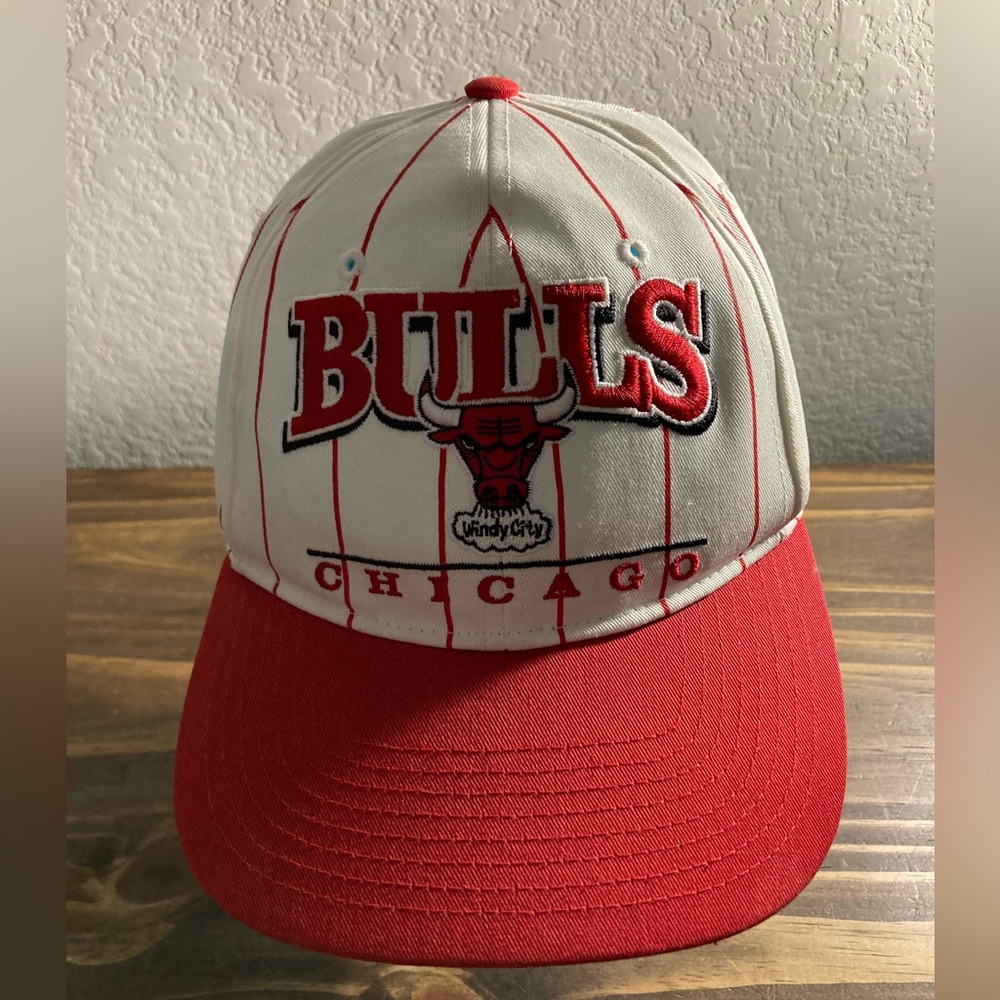 VTG Chicago Bulls Windy City Pin Stripe 47 Brand Hardwood Classics Snap Back Hat
